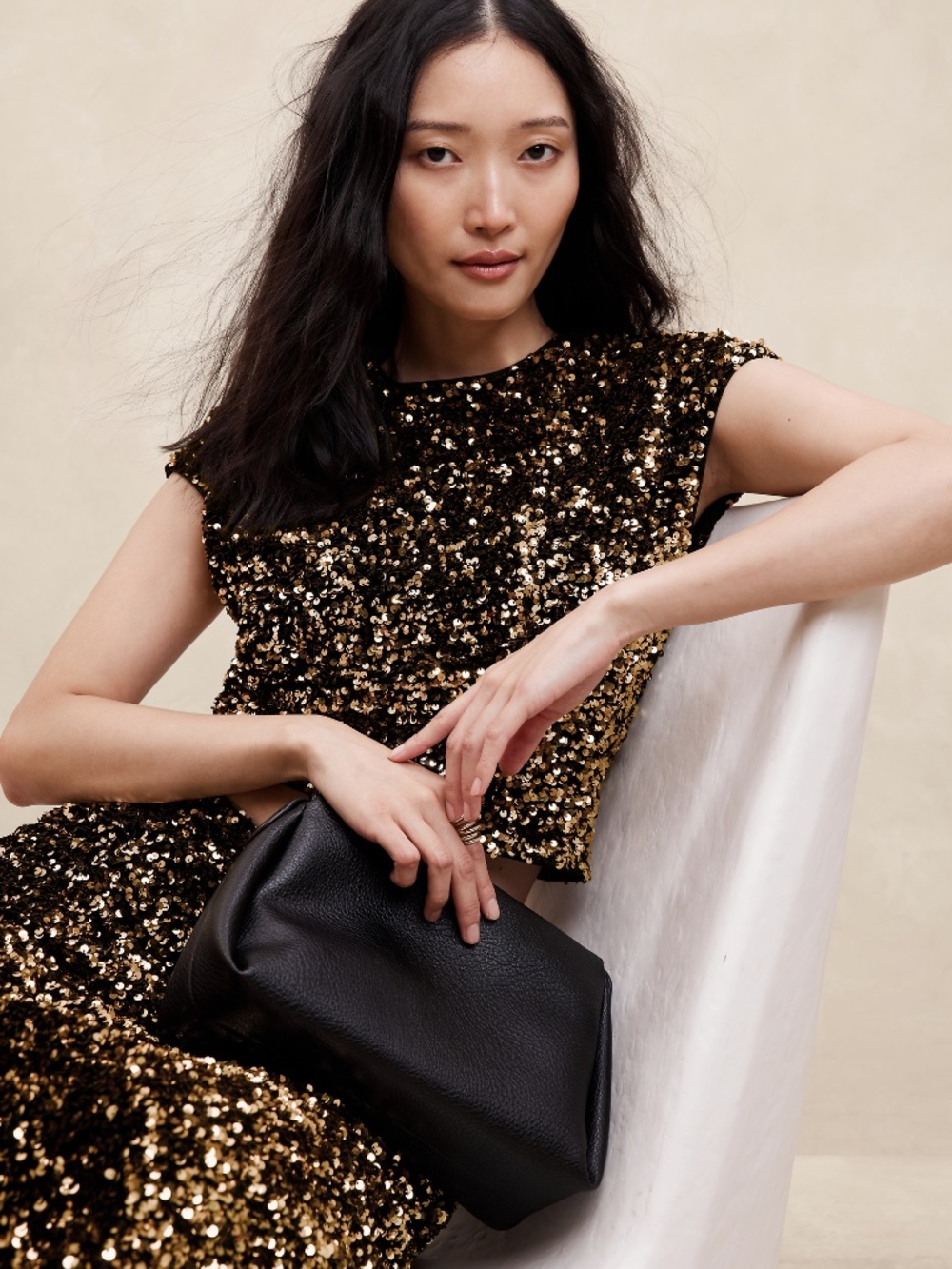 Banana Republic Alina Sequin Top Party  Black &Gold sz M Disco Party Elevated